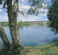 Diversion Dam - Accommodation Australia