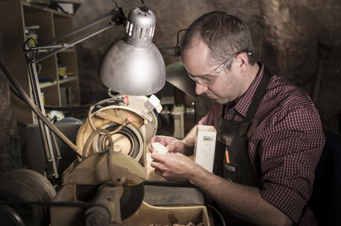 Unique Opal And Diamond Mine  - The Underground Opal Mine - Bed n Breakfasts 6