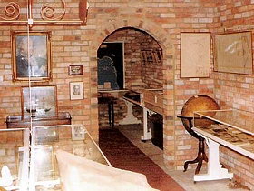 Bligh Museum Of Pacific Exploration - Bed n Breakfasts 0