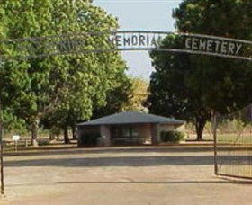 Katherine Cemetery - Local Tourism 0