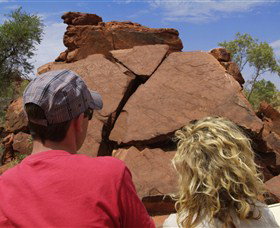 Ewaninga Rock Carvings Conservation Reserve - Local Tourism 0