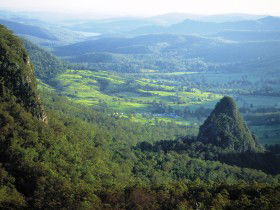 Springbrook Plateau, Springbrook National Park - Australia Shopping 0
