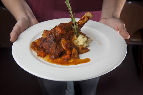 The Overlanders Steakhouse - Local Tourism 0