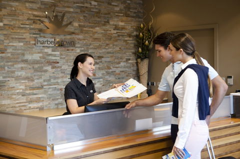 Harbour Town Outlet Shopping Centre - Accommodation Australia 2