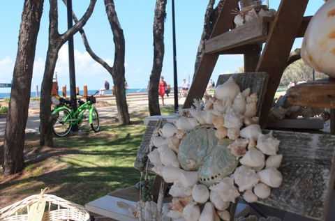 Burleigh Heads Markets - Local Tourism 3