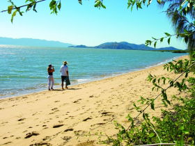 Bushland Beach - Accommodation Australia 0