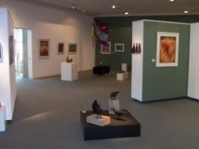 Warwick Art Gallery - Local Tourism 0