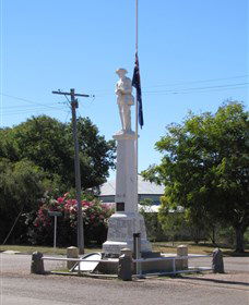Aramac War Memorial - Accommodation Australia 0