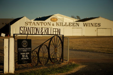 Stanton And Killeen Wines - Australia Shopping 6