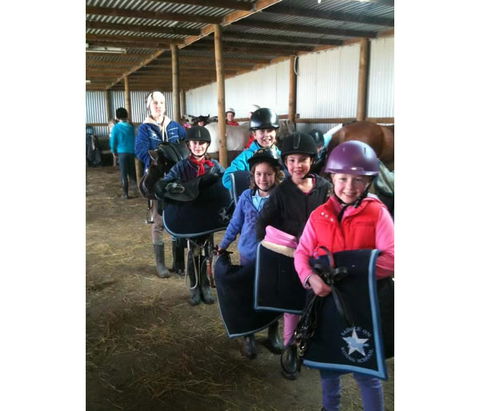 Saddle On Riding School - Accommodation Australia 8
