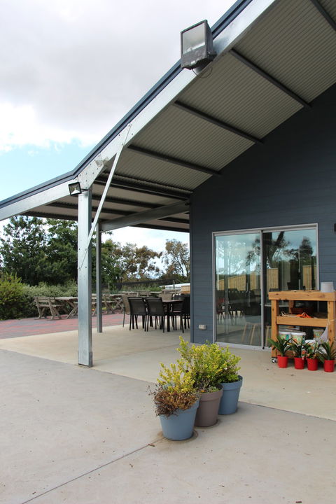 Tuckerberry Hill - Local Tourism 10