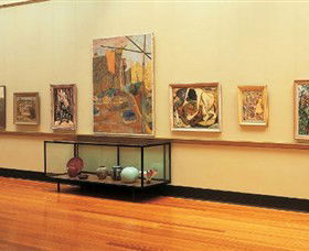 Castlemaine Art Gallery And Historical Museum - Local Tourism 0