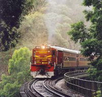 Cockatoo Run - Scenic Tour Train operated by 3801 Limited - Accommodation Australia