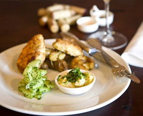 Jones Winery & Vineyard Cafe - Australia Shopping 3