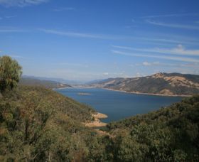 Burrinjuck Dam - Accommodation Australia 0