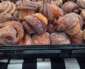 Mia Cucina Walking Food Tours - Australia Shopping 3