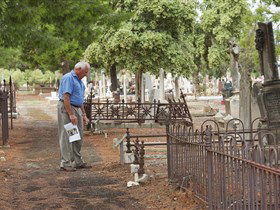 Stories Of The Everyday Interpretive Trail - West Terrace Cemetery - Local Tourism 2
