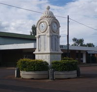 Barcaldine War Memorial Clock - Local Tourism