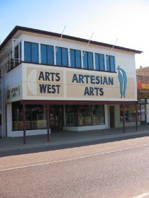 Artesian Arts And Arts West - Accommodation Australia 3