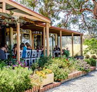 WayWood Wines Cellar Door - Accommodation Australia