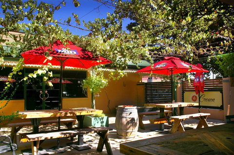 Crown Hotel Wentworth - Local Tourism 2