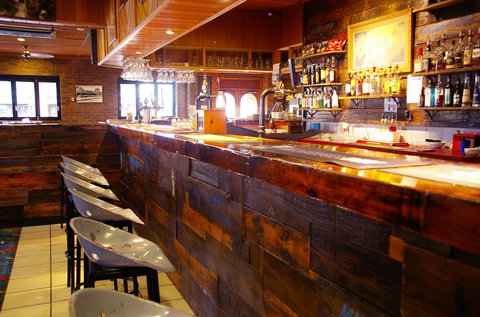 Crown Hotel Wentworth - Local Tourism 5