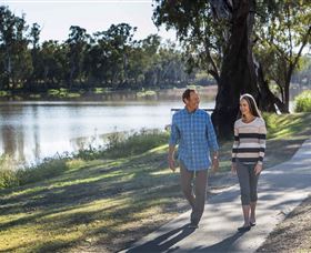 St George Riverbank Walkway - Bed n Breakfasts 1