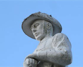Sarina War Memorial - Local Tourism 0