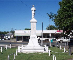 Sarina War Memorial - Local Tourism 1