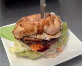1u Cafe - Accommodation Australia 3
