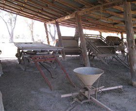 Savernake Day Tours - Accommodation Australia 6