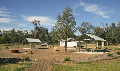 Terry Hie Hie Picnic Area - Local Tourism 3