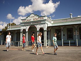 Mount Morgan Railway Museum - Bed n Breakfasts 0