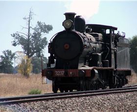 Lachlan Valley Railway - Accommodation Australia 2