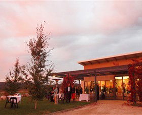 Amulet Vineyard And Beechworth Cider - Accommodation Australia 0