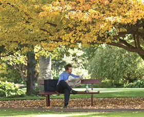 Albury Botanic Gardens - Local Tourism 2