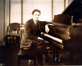 Grainger Museum - Australia Shopping 2