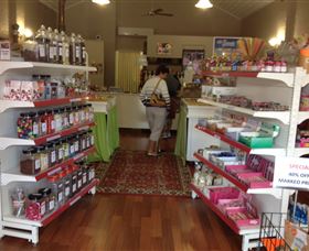 Taylors Sweets And Treats - Local Tourism 1