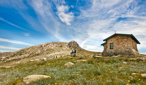 Mount Kosciuszko Summit Walk - Bed n Breakfasts 1
