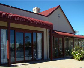 Ben Roberts Cafe And Gallery - Local Tourism 2