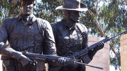 ANZAC Parade - Accommodation Australia 1