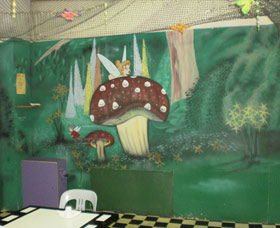 Fun Station Midland - Bed n Breakfasts 1
