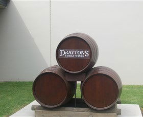 Drayton's Family Wines - Local Tourism 0