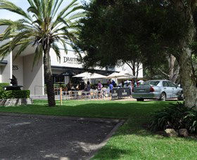 Drayton's Family Wines - Local Tourism 3