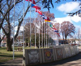 Lambie Town Walk - Australia Shopping 5