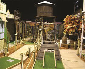Mega Mini Golf - Australia Shopping 2