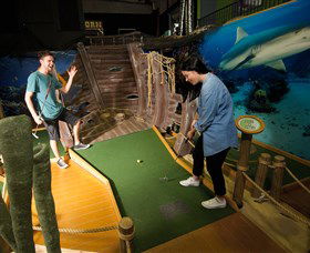 Mega Mini Golf - Australia Shopping 5