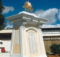 Beenleigh War Memorial - Australia Shopping