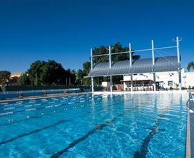 Lismore Memorial Baths - Bed n Breakfasts 1