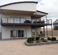 Ocean Swell - Local Tourism